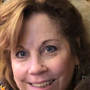 Meet your Posher, Lynda